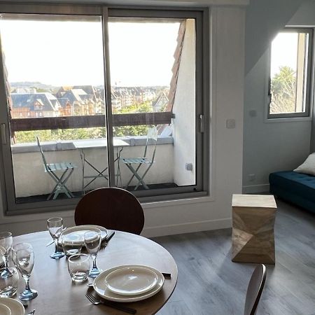 Cabourg : Duplex Renove 2 Pieces, Acces Direct Plage, Fibre, Parking, Cuisine Equipee, 4 Pers. - Fr-1-487-351 Екстер'єр фото