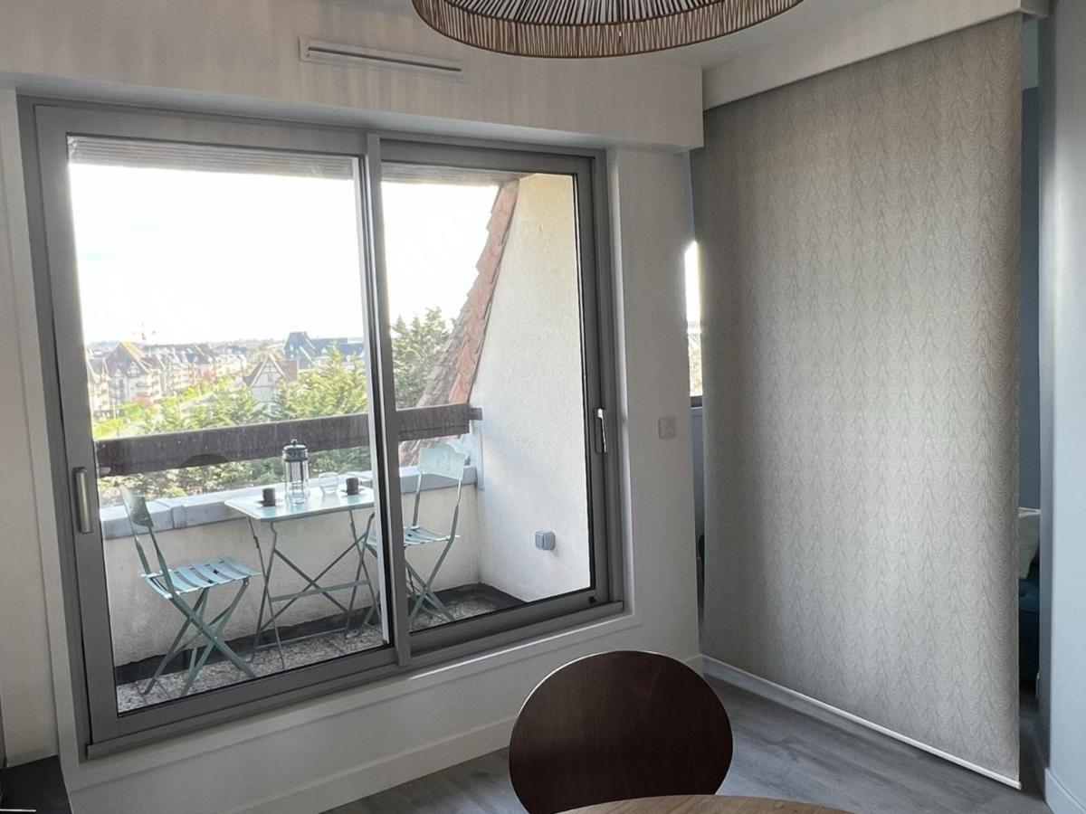 Cabourg : Duplex Renove 2 Pieces, Acces Direct Plage, Fibre, Parking, Cuisine Equipee, 4 Pers. - Fr-1-487-351 Екстер'єр фото