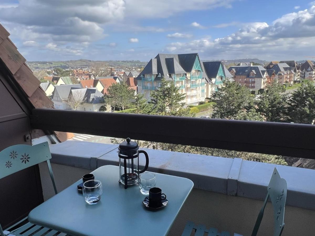 Cabourg : Duplex Renove 2 Pieces, Acces Direct Plage, Fibre, Parking, Cuisine Equipee, 4 Pers. - Fr-1-487-351 Екстер'єр фото