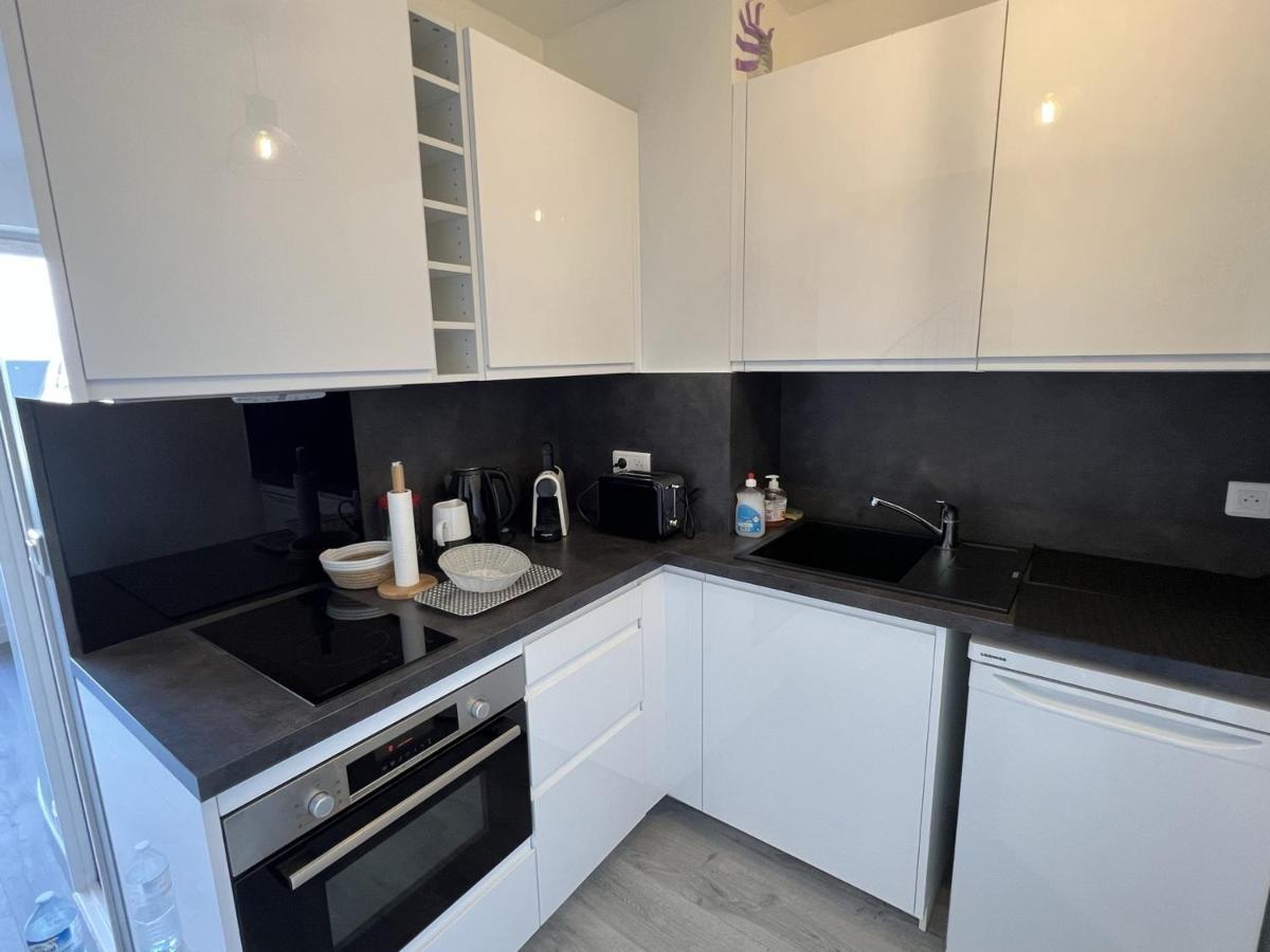 Cabourg : Duplex Renove 2 Pieces, Acces Direct Plage, Fibre, Parking, Cuisine Equipee, 4 Pers. - Fr-1-487-351 Екстер'єр фото